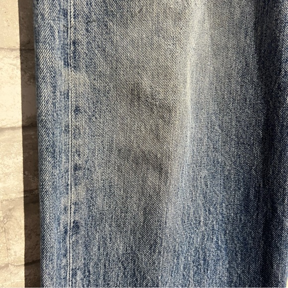 36x36 Vintage 90s Y2K Levi's 501Button Fly Medium Wash Dad Jeans *Flawed* - Picture 13 of 16